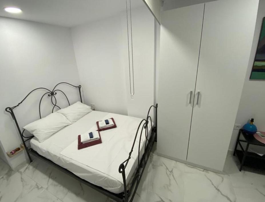 Nirvana Comfort 3 Apartment *